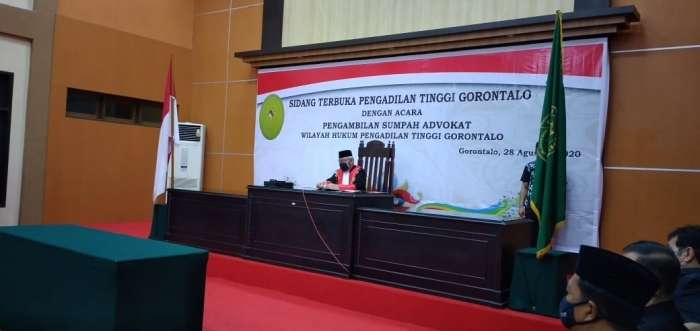 Pengambilan Sumpah Advokat Wilayah Hukum Pengadilan Tinggi Gorontalo