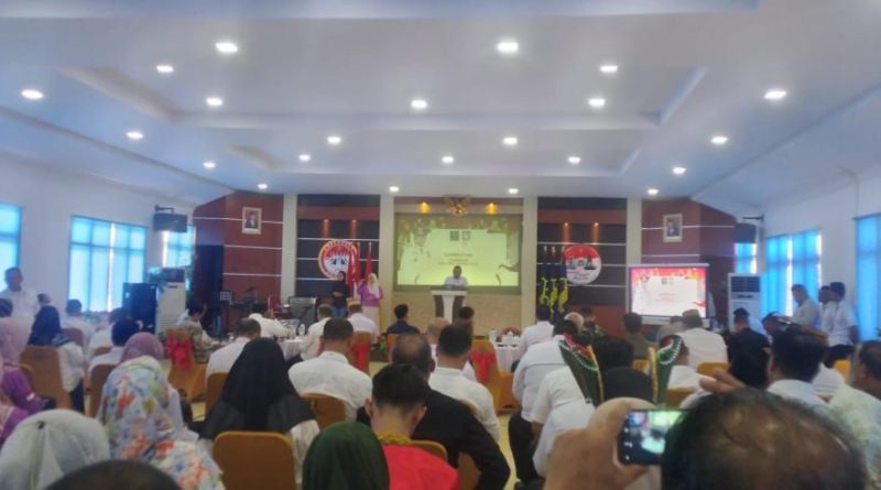 Pengadilan Tinggi Gorontalo Hadiri Peringatan Hari HAM Sedunia ke 75 dan Penyerahan Piagam Penghargaan Kabupaten/Kota Peduli HAM Tahun 2023