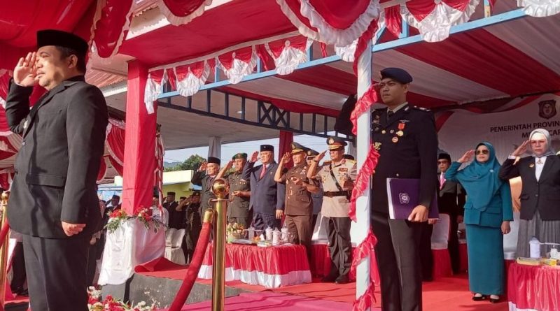 Ketua Pengadilan Tinggi Gorontalo Menghadiri Upacara Peringatan Hari Patriotik Tingkat Provinsi Gorontalo