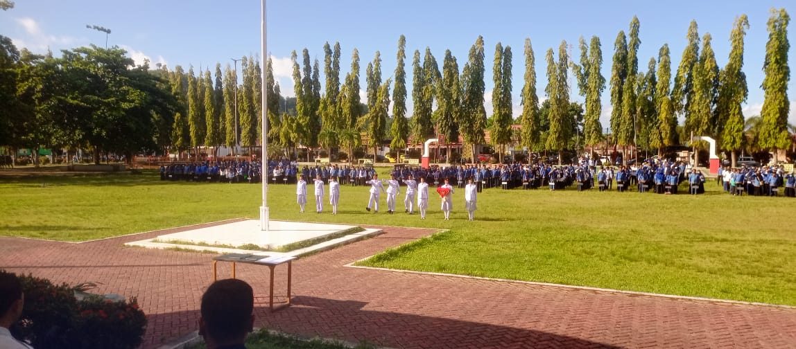 Upacara Hari Kebangkitan Nasional di Alun-alun Tilamuta