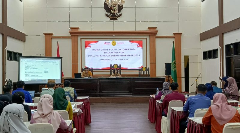 Rapat Dinas Bulan Oktober 2024 Pada Pengadilan Tinggi Gorontalo