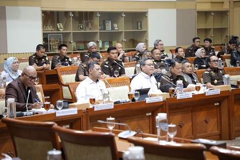 MA JELASKAN DUDUK PERKARA KASUS DANA KONSINYERING TOL DESARI DI HADAPAN KOMISI III DPR