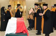 PENGHORMATAN TERAKHIR BAGI HAKIM AGUNG MA PROF HASWANDI