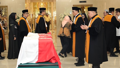 PENGHORMATAN TERAKHIR BAGI HAKIM AGUNG MA PROF HASWANDI