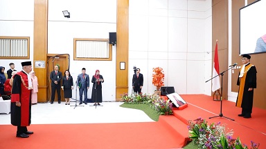 PURNABAKTI KPT BANDUNG, KETUA MA APRESIASI MOH EKA KARTIKA ATAS SUMBANGSIHNYA BAGI WAJAH PERADILAN