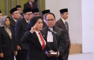 SUDHARMAWATININGSIH DILANTIK SEBAGAI PANITERA MA