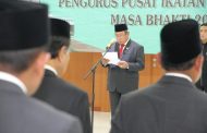 Dr. SUHADI MELANTIK PENGURUS PUSAT IKAHI PERIODE 2019-2022