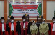 Sidang Luar Biasa Pengadilan Tinggi Gorontalo dalam Acara Pengambilan Sumpah dan Pelantikan Ketua Pengadilan Negeri Limboto