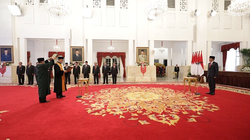 PENGUCAPAN SUMPAH Dr. H. SUNARTO, S.H., M.H SEBAGAI WAKIL KETUA MA BIDANG YUDISIAL