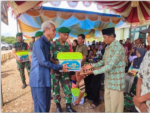 Panitera Pengadilan Negeri Tilamuta Menghadiri Acara Komando Distrik Militer