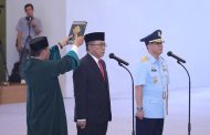 KETUA MA LANTIK DIRJEN BADILAG DAN DIRJEN BADIMILTUN BARU