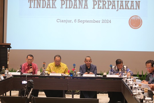 WAKIL KETUA MA BIDANG NON YUDISIAL HADIRI RAPAT POKJA PENANGANAN TINDAK PIDANA PERPAJAKAN