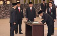 KETUA MAHKAMAH AGUNG LANTIK KEPALA BADAN STRATEGI KEBIJAKAN DAN PENDIDIKAN HUKUM