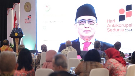 KETUA MAHKAMAH AGUNG HADIRI PENYERAHAN SERTIFIKAT SMAP, PENGANUGERAHAN INSAN ANTI-GRATIFIKASI, DAN SEMINAR NASIONAL PERINGATAN HARI ANTIKORUPSI SEDUNIA TAHUN 2024