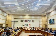 BAHAS EFESIENSI ANGGARAN, MAHKAMAH AGUNG HADIRI RDP DENGAN KOMISI III DPR RI