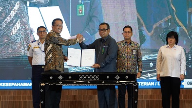 MAHKAMAH AGUNG RI DAN KEMENTERIAN HUKUM RI TANDA TANGANI NOTA KESEPAHAMAN