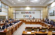 MAHKAMAH AGUNG HADIRI RAPAT DENGAR PENDAPAT DENGAN KOMISI III DPR RI