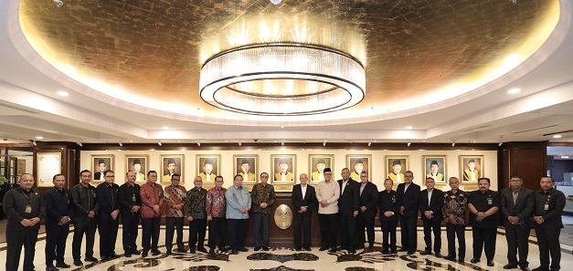 KETUA MA TERIMA AUDIENSI WALI NANGGROE ACEH BAHAS PENGUATAN MAHKAMAH SYAR’IYAH