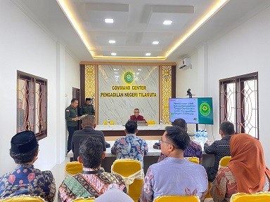 Ketua Pengadilan Tinggi Gorontalo Berikan Pembinaan di Pengadilan Negeri Tilamuta