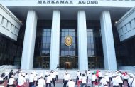 MAHKAMAH AGUNG GELAR SENAM SEHAT BERSAMA PADA PUNCAK HUT KE-80