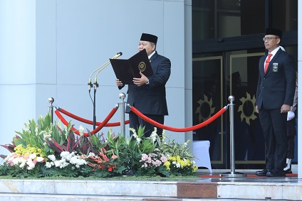 WAKIL KETUA MA BIDANG YUDISIAL MENJADI PEMBINA UPACARA HARI KESAKTIAN PANCASILA