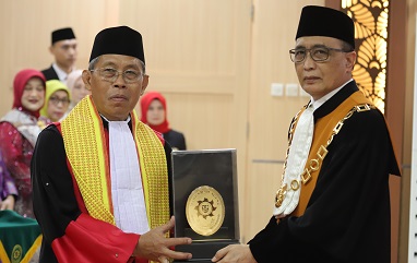 DI HADAPAN KETUA MA, KETUA PT BANTEN MENUTUP PENGABDIANNYA DI DUNIA PERADILAN