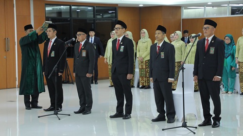 SEKRETARIS MA LANTIK 5 PIMPINAN TINGGI PRATAMA DI LINGKUNGAN MAHKAMAH AGUNG